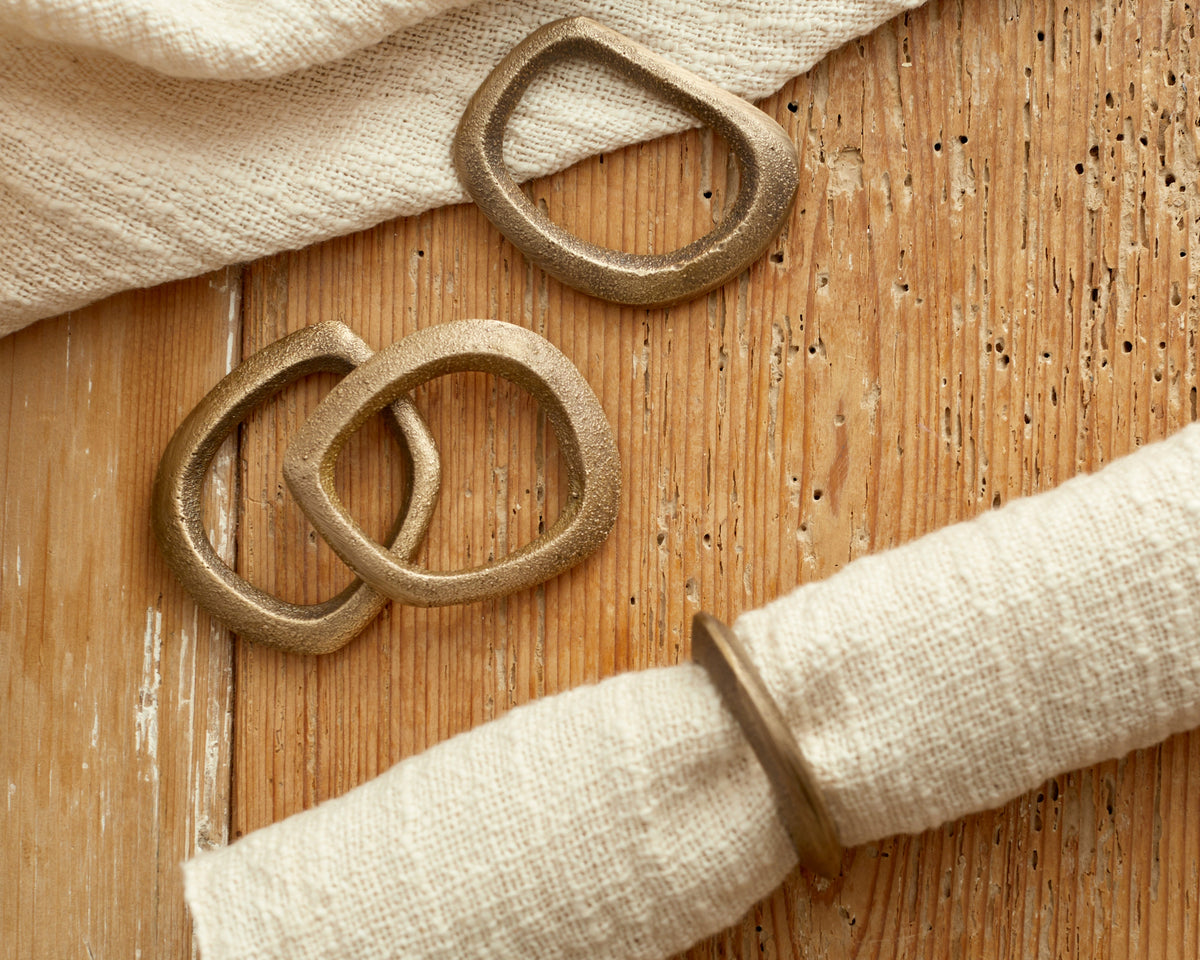 Moss Brass Napkin Rings - Set of 4 Gold Irregular Shape Table Decor-0